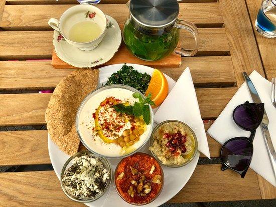 Jorden Ar Bla Som en Apelsin